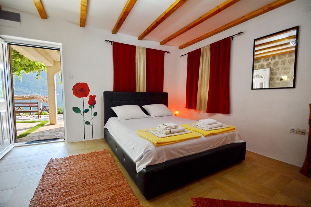Apartments Krivokapic Perast Habitación foto
